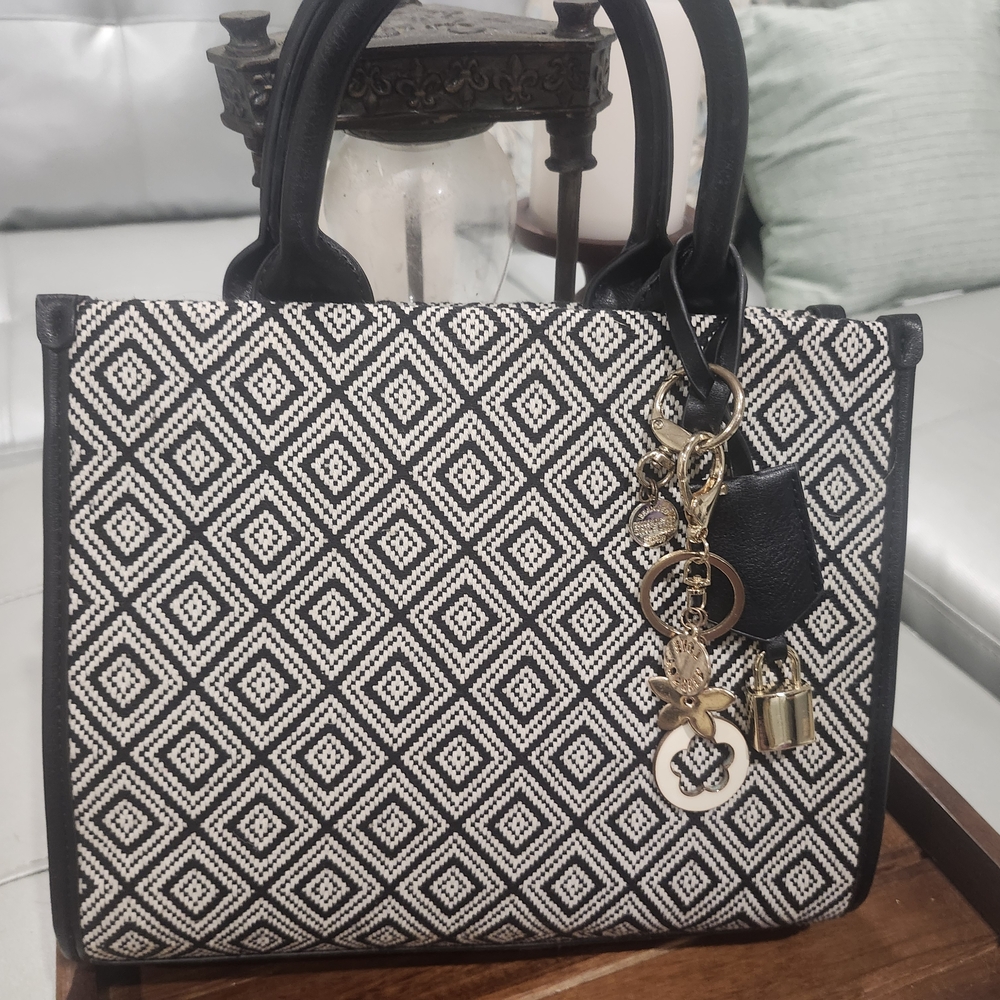 JustFab Black and White Geometric Tote Bag